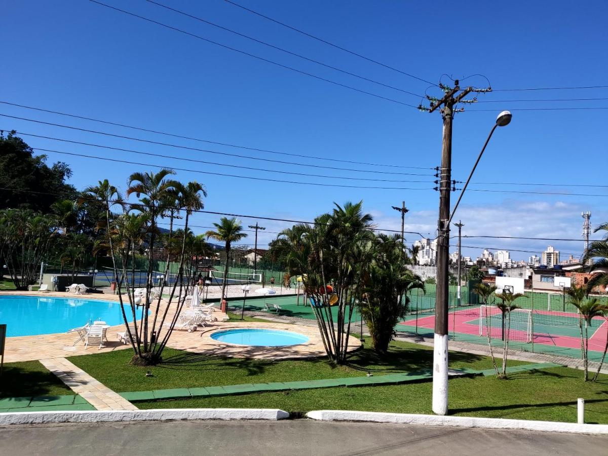 Apartamento Ate 10 Pessoas Na Enseada Guaruja Em Condominio Clube Praia Piscinas Salao Jogos Quadra Futebol Campo Parquinho Brinquedos Wi-Fi Home Office Экстерьер фото